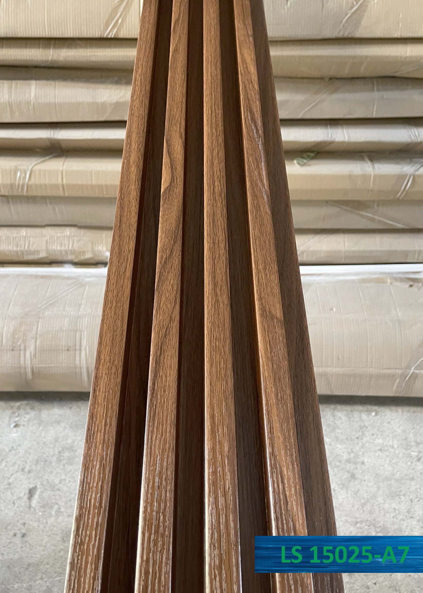 Tấm ốp lam sóng LS 15025-A7 Tấm ốp lam sóng LS 15025-A7