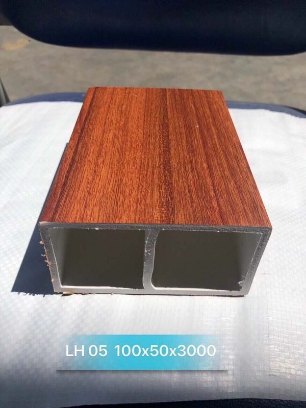 Lam hộp vách ngăn cầu thang lh05 50x100x3000